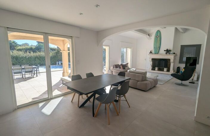 Magnifique villa avec vue sur la Tour de Constance — photo 5