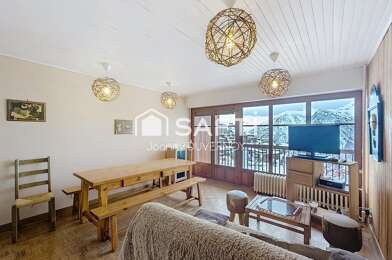 Appartement 4 pièces 252000 €