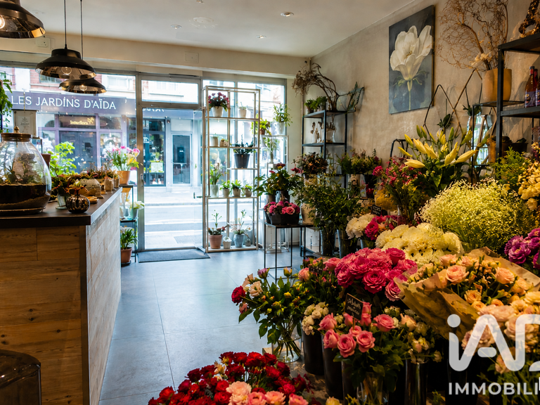 Vente Cadeaux, Fleurs 62 m&sup2; — photo 1