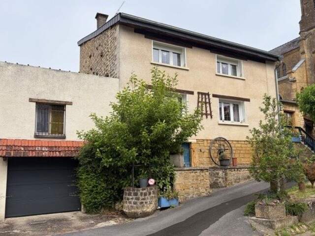 Maison en pierre individuelle — photo du bien