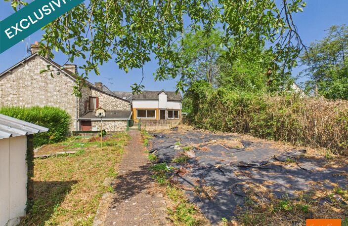 Maison de ville avec dépendances neuves et terrain sans vis-à-vis  Saint-Mars-sur-Colmont — photo 2