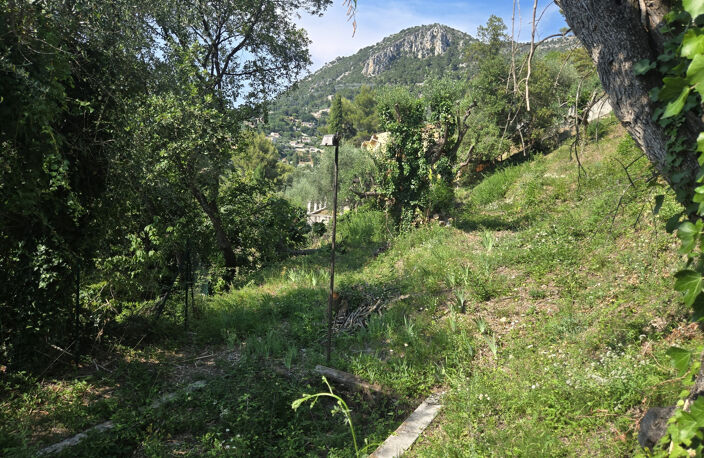 Terrain à bâtir au calme et ensoleillé — photo 2