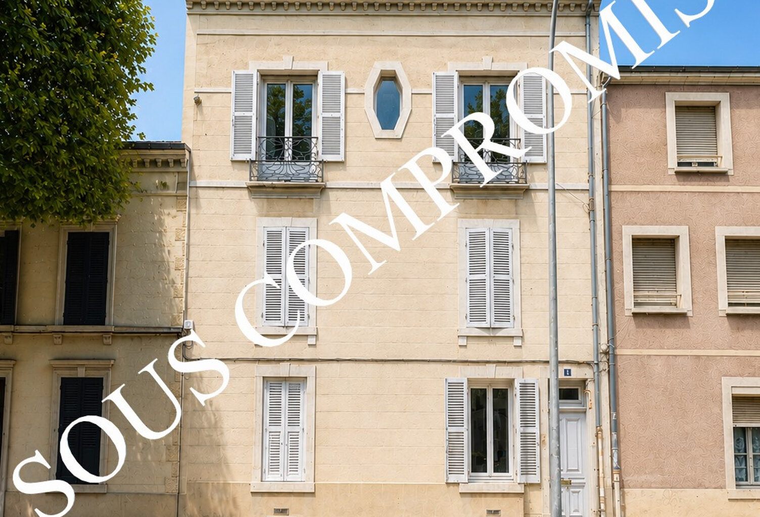 ROANNE CENTRE-VILLE / GARE,  APPARTEMENT TYPE 3 AVEC COMBLES — photo 1