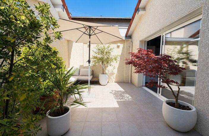 ROANNE   QUARTIER MULSANT | MAISON DE VILLE TYPÉE LOFT AVEC — photo 3