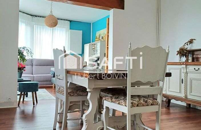 BAISSE DE PRIX ! Jolie maison de bourg des années 70, rénovée en 2022, alliant avec goût le style "Vintage" et le "Moderne"... — photo 3