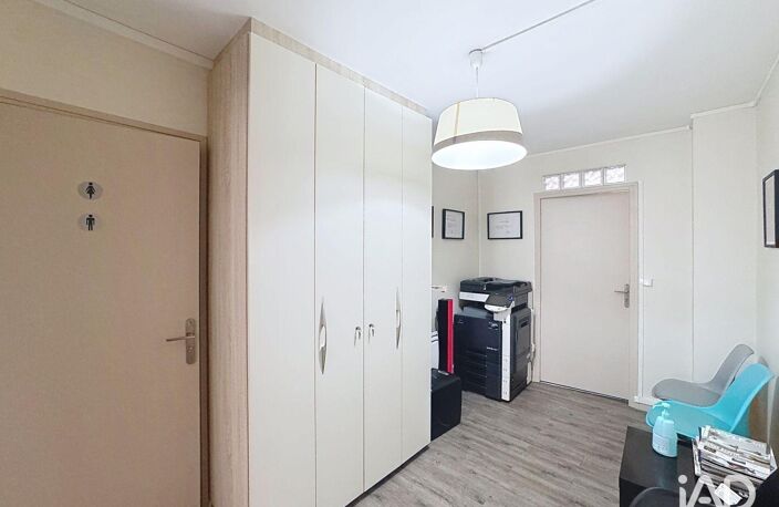 Location Bureaux 47 m&sup2; — photo 3