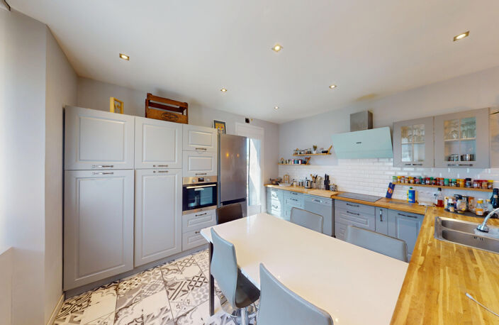 Maison T6 - 155 m2 - CARMAUX — photo 3