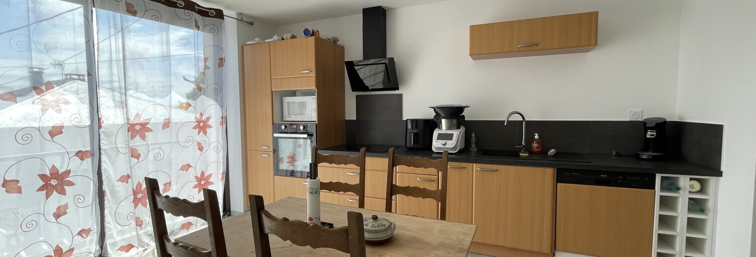 Maison 4 Pièces 104 m² à louer à Réquista (12170)