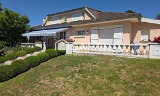 Maison 6 Pièces 135 m² à vendre à Saint-Bonnet-de-Mure (69720)