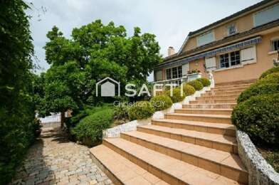 Maison 6 pièces 569000 €