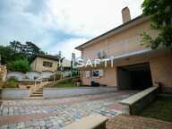- 69720 - St BONNET DE MURE - 135 M² HABITABLE - 4 CHAMBRES - CENTRE VILLE  A PIED - — photo 3