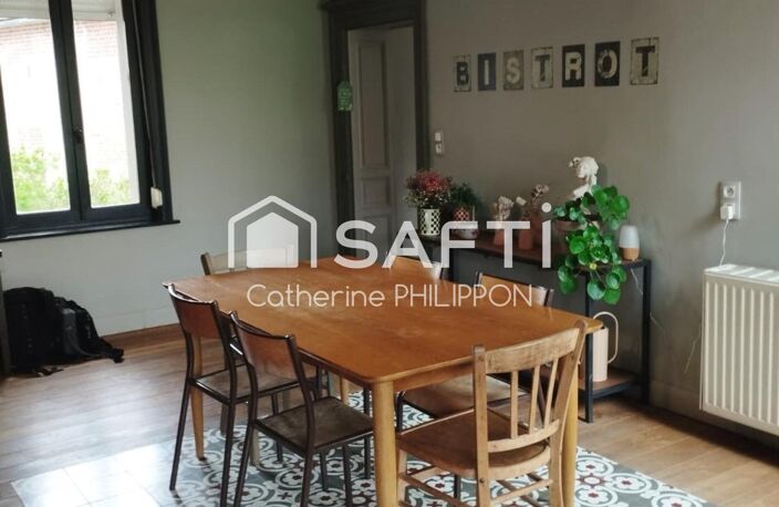 Coup de cœur assuré pour cette superbe propriété familiale avec grange et terrain de près 2 800 m² — photo 4
