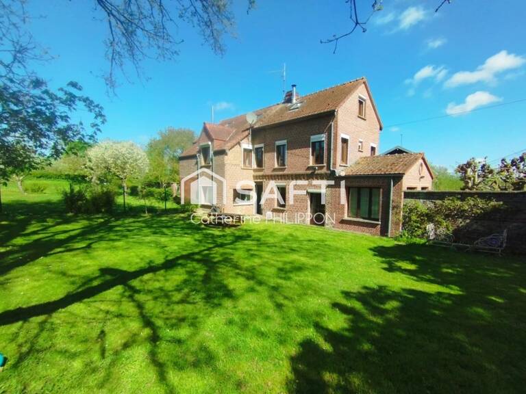 Coup de cœur assuré pour cette superbe propriété familiale avec grange et terrain de près 2 800 m² — photo 1