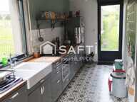 Coup de cœur assuré pour cette superbe propriété familiale avec grange et terrain de près 2 800 m² — photo 4