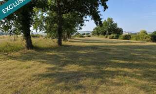 Terrain   m² à vendre à Chantelle (03140)