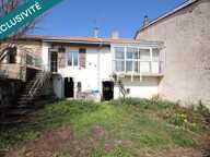 Maison de village à rénover, trois pièces, grenier aménageable. — photo 2