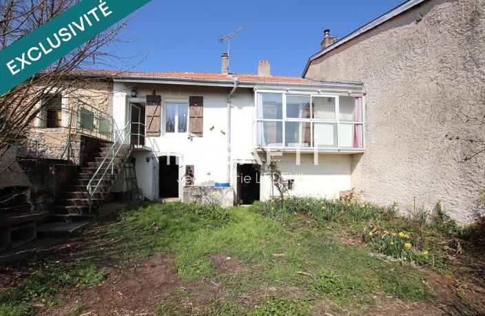 Maison de village à rénover, trois pièces, grenier aménageable. — photo 2