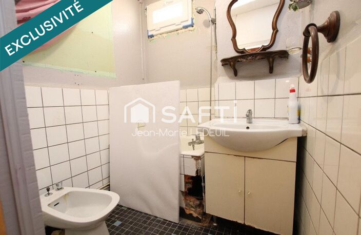 Maison de village à rénover, trois pièces, grenier aménageable. — photo 4