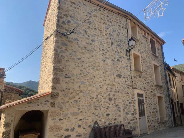 MAISON DE VILLAGE — photo du bien