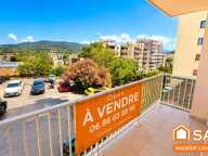 Appartement T3 de 71m² - AJACCIO - Castel-Vecchio — photo 2