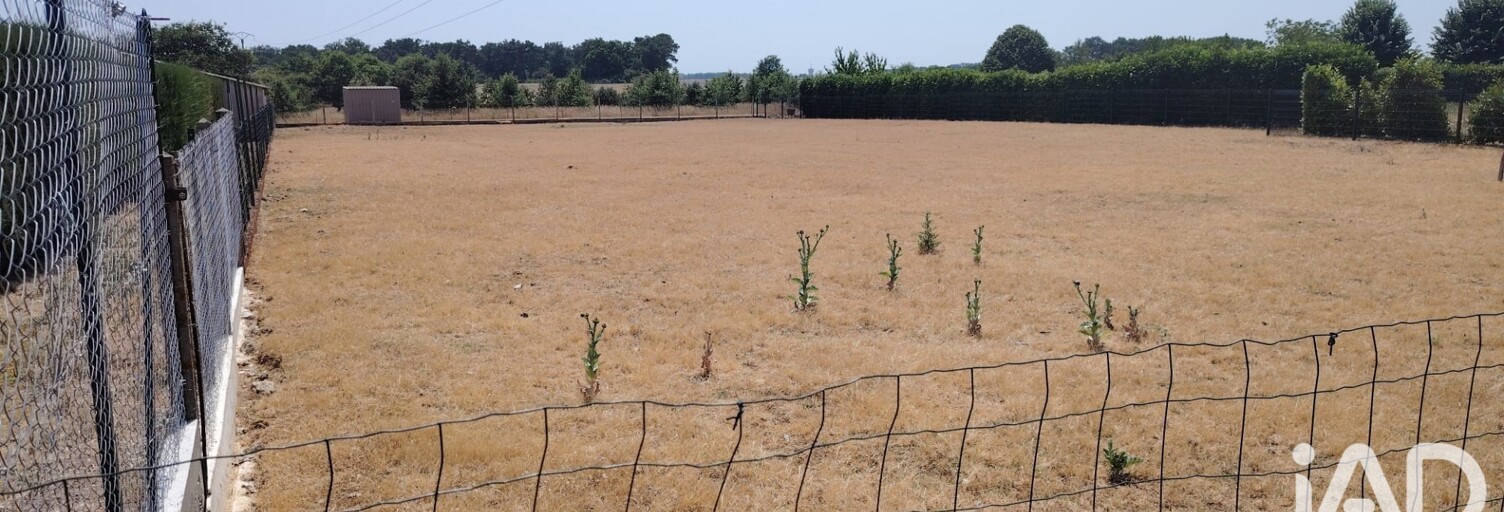 Terrain  1579 m² à vendre à Champigny-sur-Veude (37120)