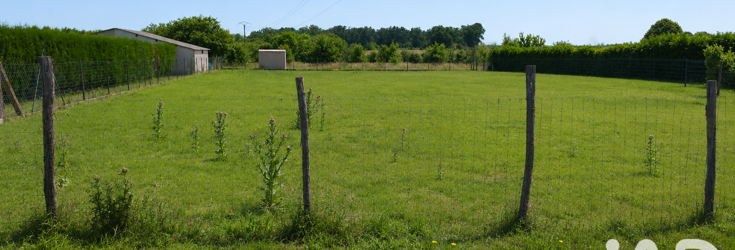 Terrain  1579 m² à vendre à Champigny-sur-Veude (37120)