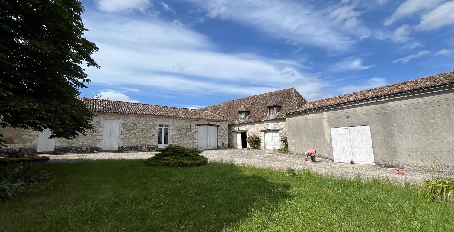 Habitation et exploitation viticole. — photo 1