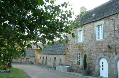 Cette maison atypique, ANCIEN MANOIR  DE 1710 — photo du bien