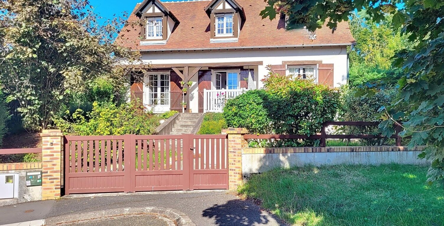 Maison sur sous-sol total au calme — photo 1