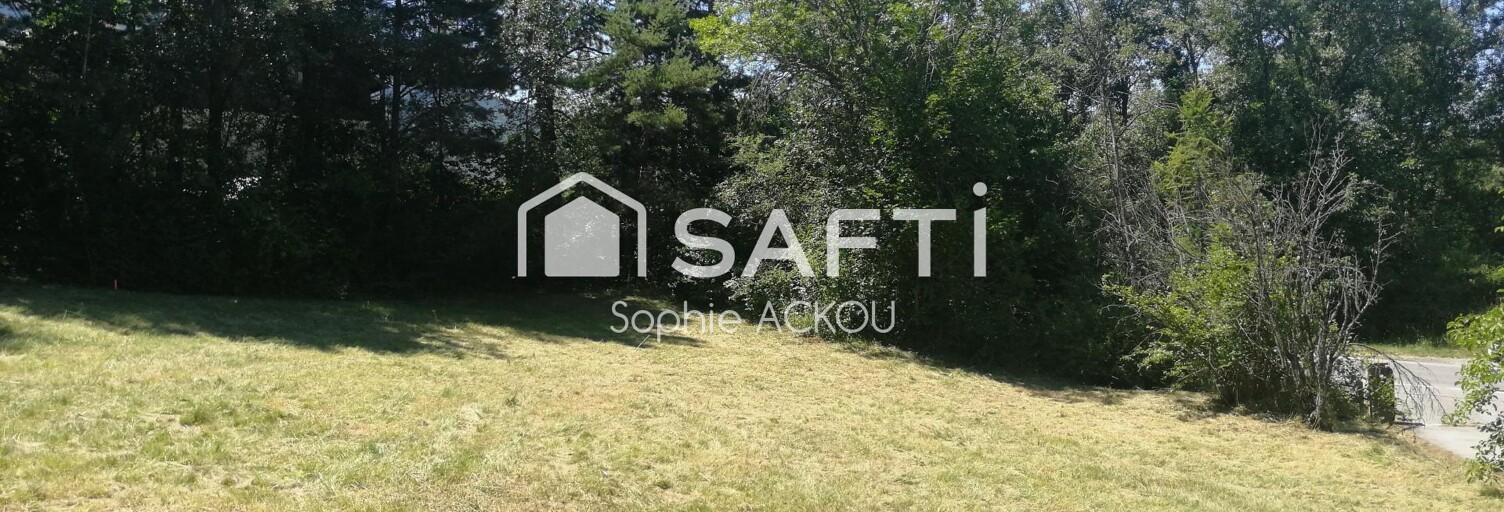 Terrain  1434 m² à vendre à Saint-Sauveur (05200)