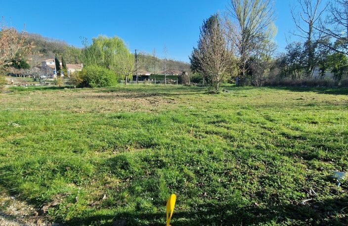 BONDIGOUX - Terrain constructible de 1340 m² — photo 2