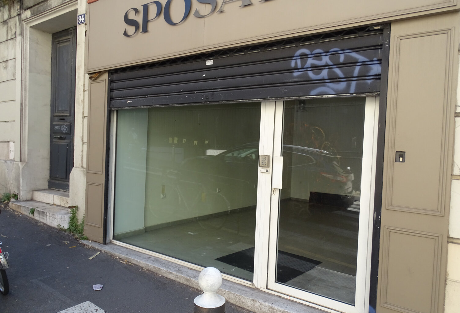 13006  Marseille Vente murs local commercial Rue Breteuil — photo 1