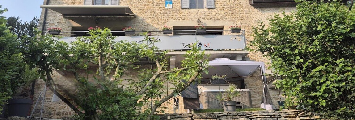 Maison 11 Pièces 326 m² à vendre à Plasne (39210)