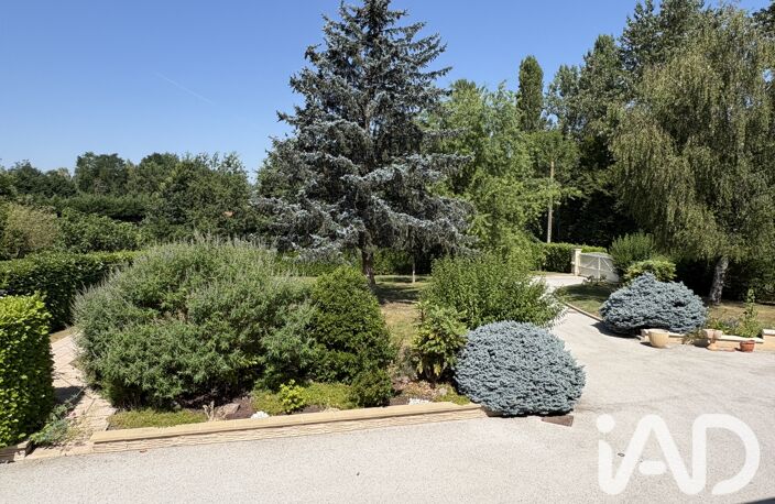 Vente Maison/villa 8 pièces — photo 2