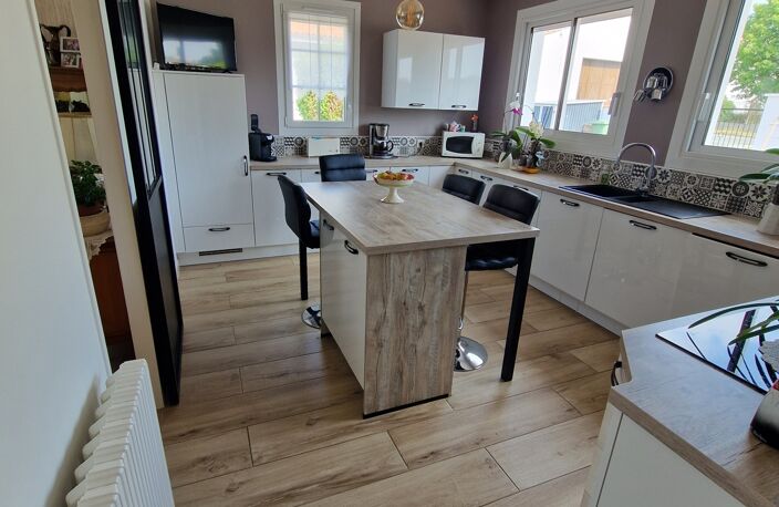 Vente Maison/villa 7 pièces — photo 3
