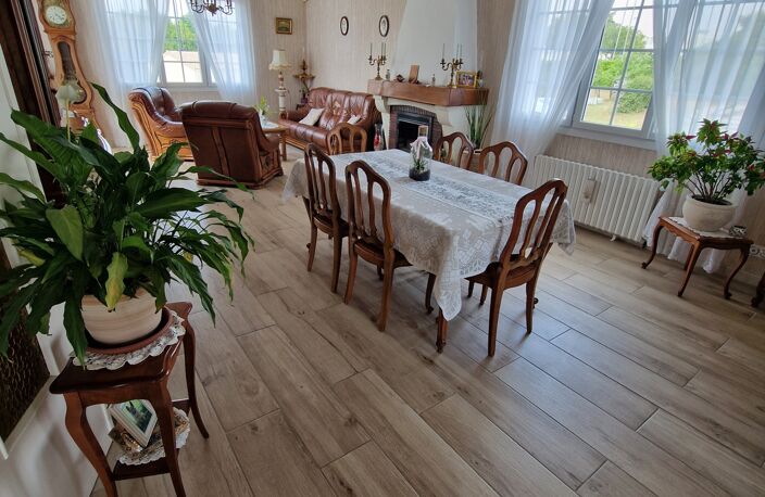 Vente Maison/villa 7 pièces — photo 4