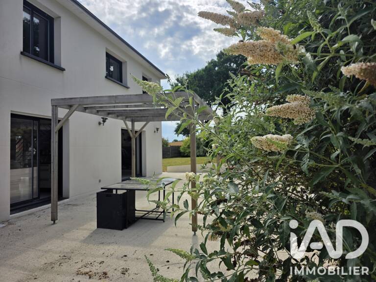 Vente Maison/villa 6 pièces — photo 1