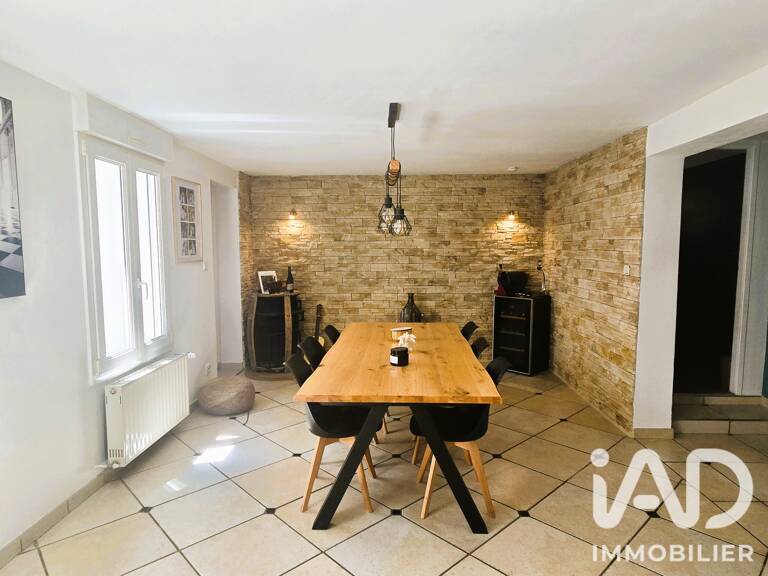 Vente Maison/villa 8 pièces — photo 1