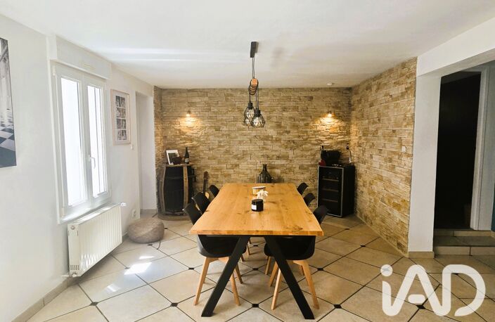 Vente Maison/villa 8 pièces — photo 2