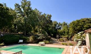 Maison 5 Pièces 113 m² à vendre à La Garde-Freinet (83680)