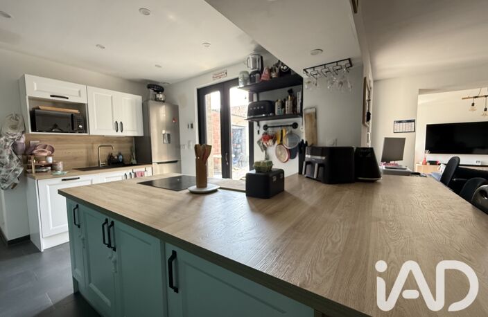 Vente Maison/villa 5 pièces — photo 2