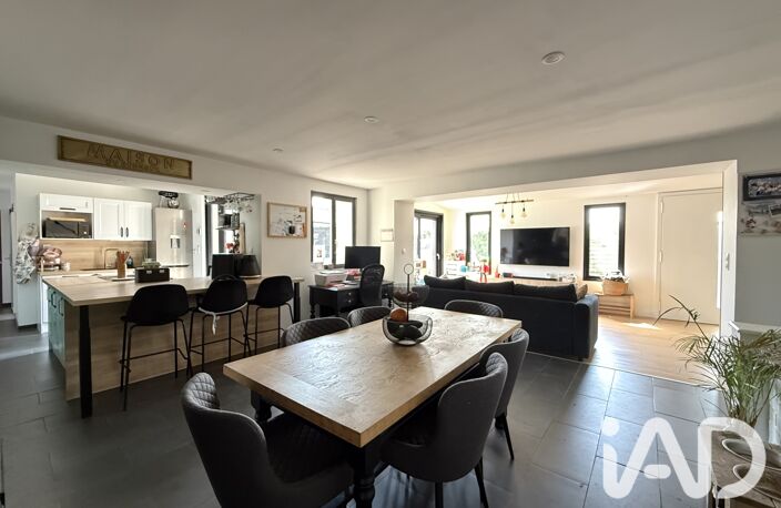 Vente Maison/villa 5 pièces — photo 3