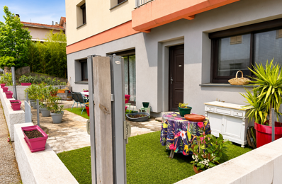 Appartement T3 de 77,53 m2 avec terrasse de 51 m2   Aubenas — photo du bien