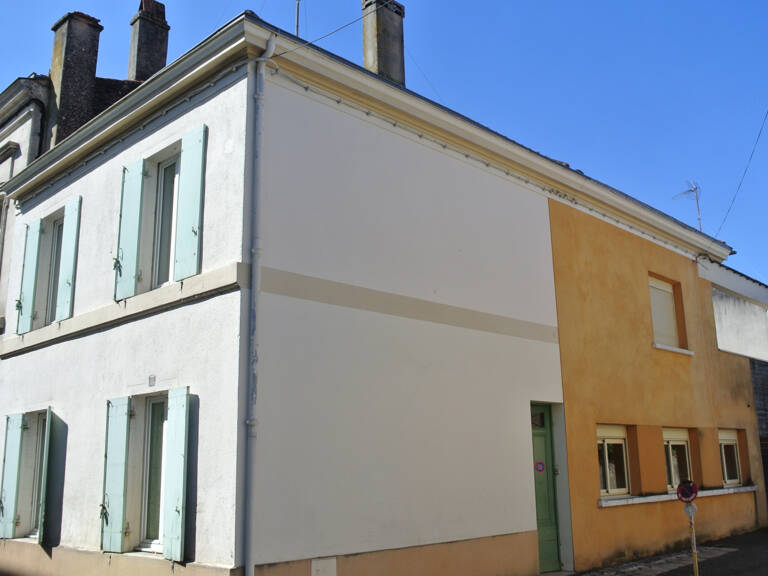  A louer maison de ville à Marmande avec terrasse — photo 1