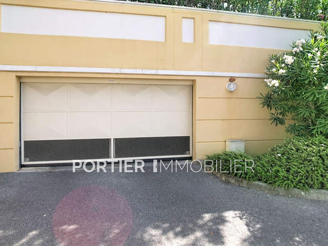 vente garage — photo du bien