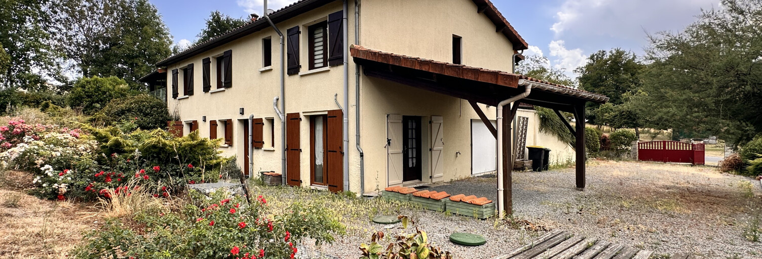 Maison 6 Pièces 163 m² à vendre à Saint-Maurice-des-Lions (16500)