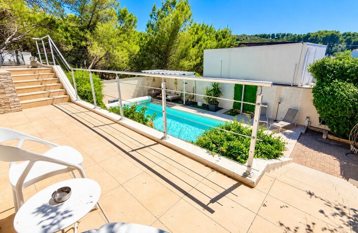 MARTIGUES JONQUIÈRES   VILLA T4 D'EXCEPTION AVEC DOUBLE DÉPE — photo 3