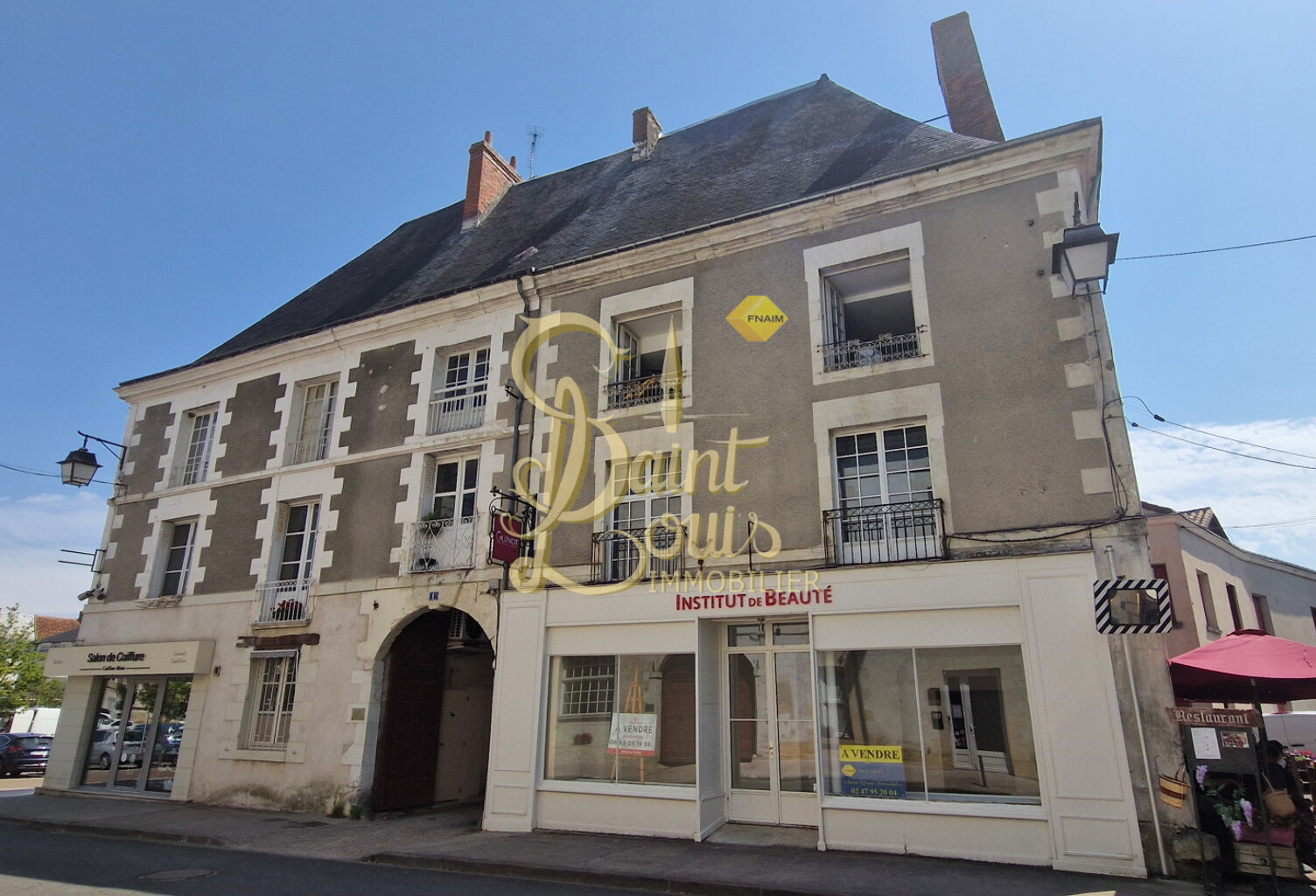 IMMEUBLE DE RAPPORT 2 APPARTEMENTS 1 LOCAL COMMERCIAL LIBRE — photo 1