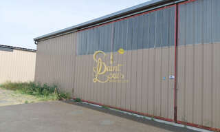 Garage  300 m² à louer à Chaveignes (37120)