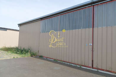 Garage  660 €